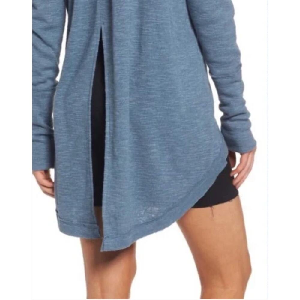 Free People Split Back Turtleneck Top - Blue Small - Picture 12 of 12